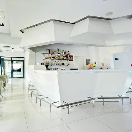 公寓 Vacationclub - Olympic Park Apartament B510 科沃布热格